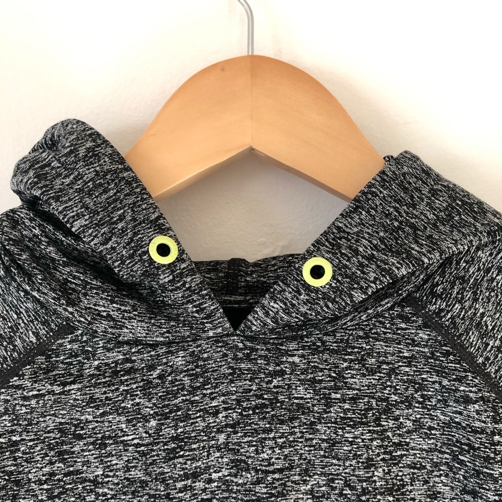 Aritzia TNA Grey Hoodie/Sweater - Picture 6 of 6